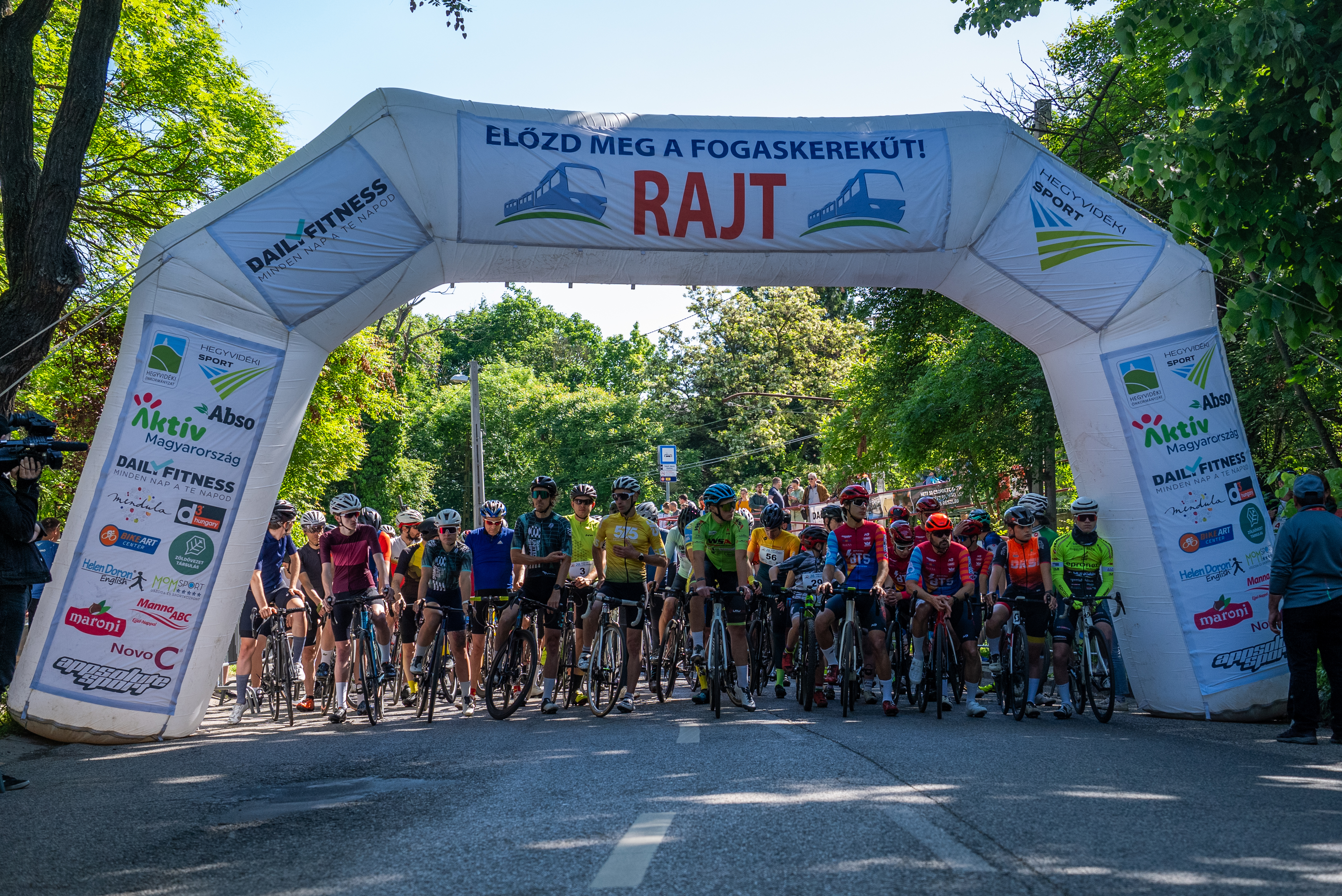 Előzd meg a Fogaskerekűt! kép