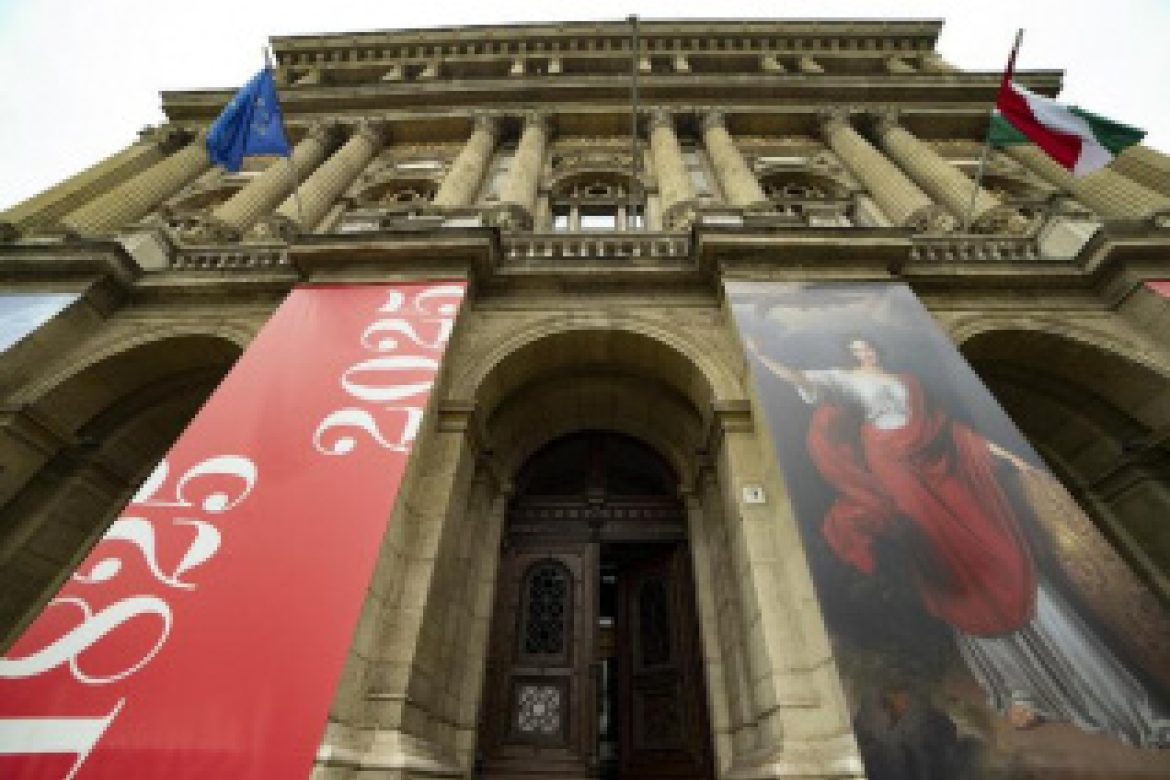 200 éves a MTA kép