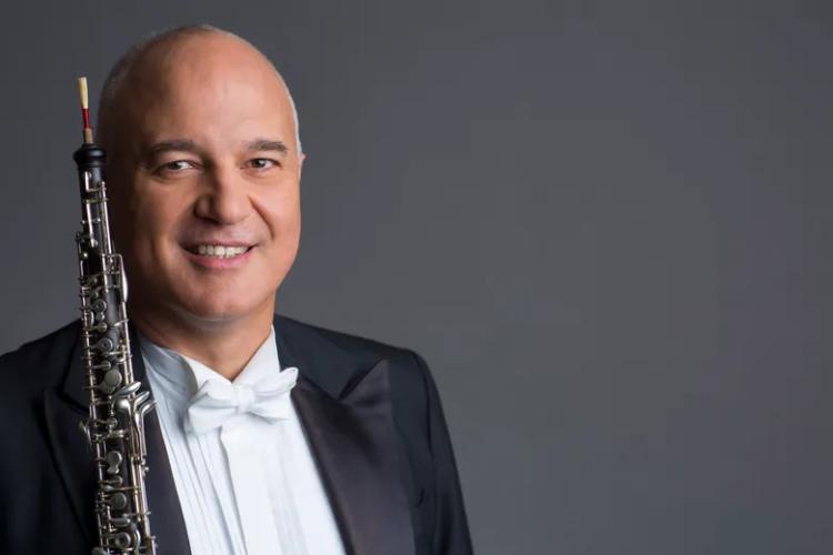 Alex Klein, oboaművész